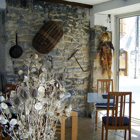 Bed and Breakfast Les Cardabelles 3*